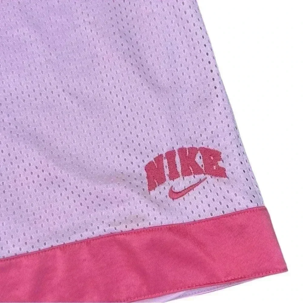 Youth kids Nike Basketball Shorts Size L monochrome baby Pink on Hit Pink detail